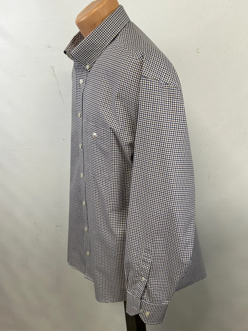 Cotton Brothers long sleeve button down collar shirt.  XL - Picture 5 of 8